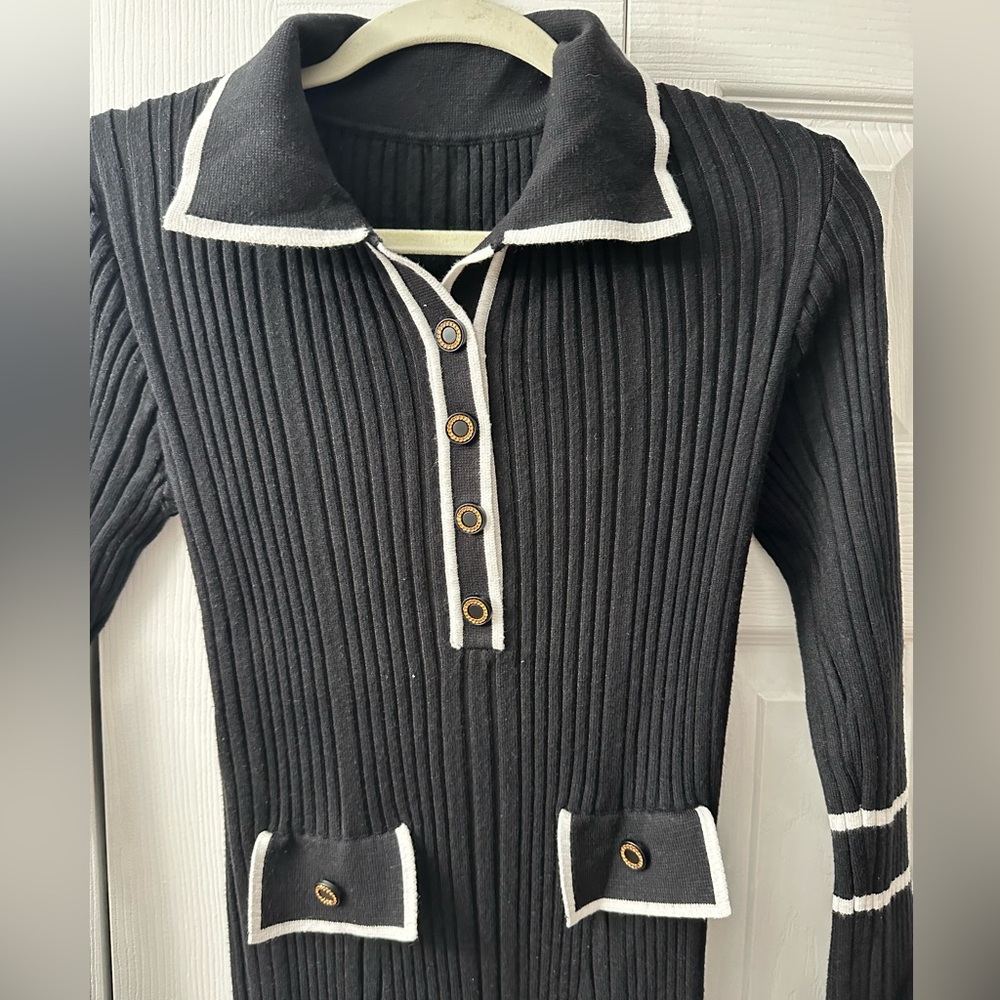 Ribbed knit midi dress - Picture 3 of 11